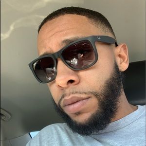 Meet your Posher, Marcus